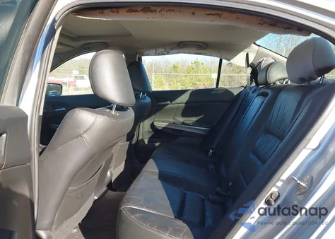 2008 Honda Accord 2.4 Ex-L z USA, uszkodzony, nr VIN 1HGCP26818A082782